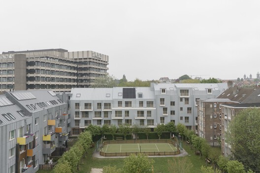 Grande Haie Social Housing / P&P Architectes