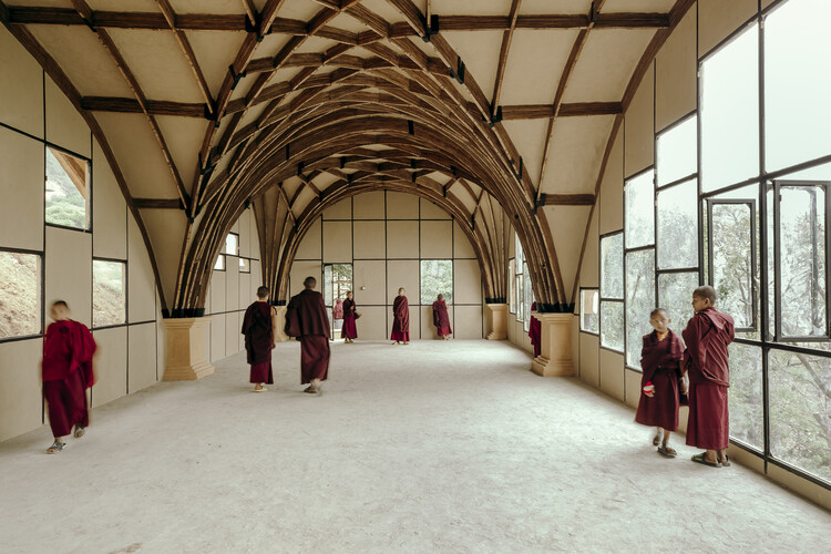 Mahamudra 冥想中心 / ABARI - 室内图