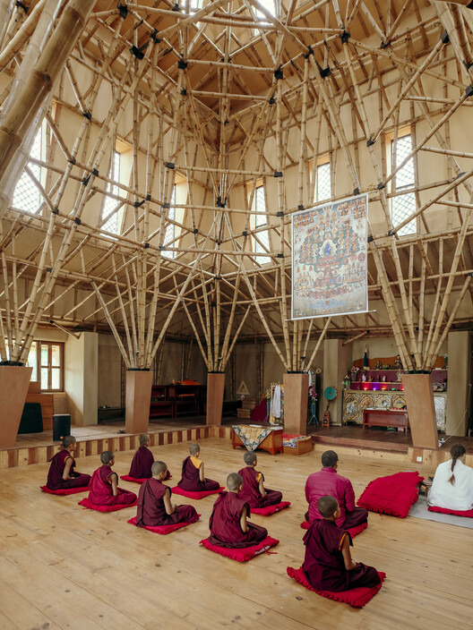 Mahamudra Hall / ABARI - Interior Photography