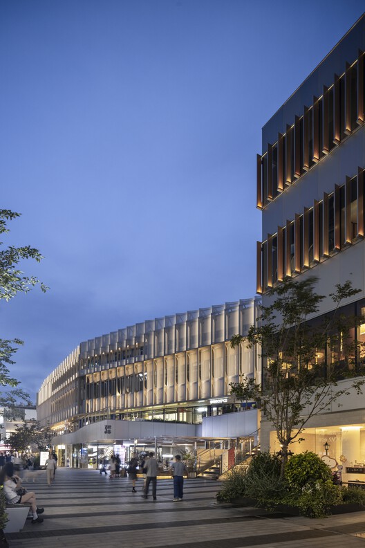 GATE M 西岸梦中心 1 栋 3 栋 / HCCH 合尘建筑 - 建筑图