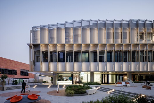 GATE M 西岸梦中心 1 栋 3 栋 / HCCH 合尘建筑 - 建筑图