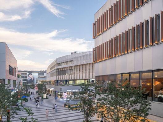 GATE M 西岸梦中心 1 栋 3 栋 / HCCH 合尘建筑 - 建筑图