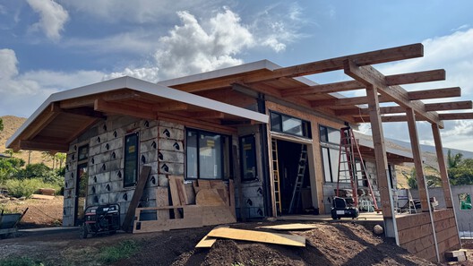 Turning Surfboard Waste into Climate-Resilient Homes in Hawaii - Image 16 of 28