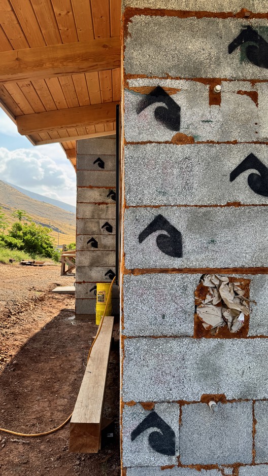 Turning Surfboard Waste into Climate-Resilient Homes in Hawaii - Image 14 of 28