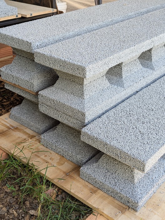 Turning Surfboard Waste into Climate-Resilient Homes in Hawaii - Image 12 of 28