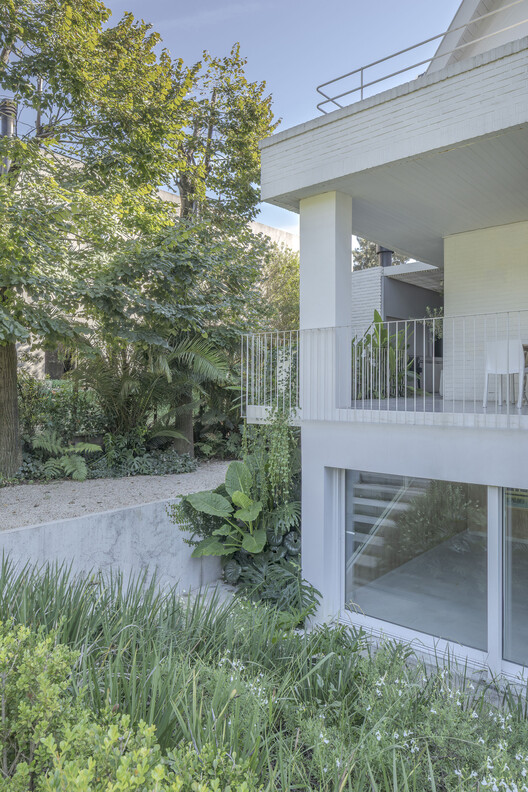 Hacoaj/BHY Architects - Fotografía exterior, balcón, jardín