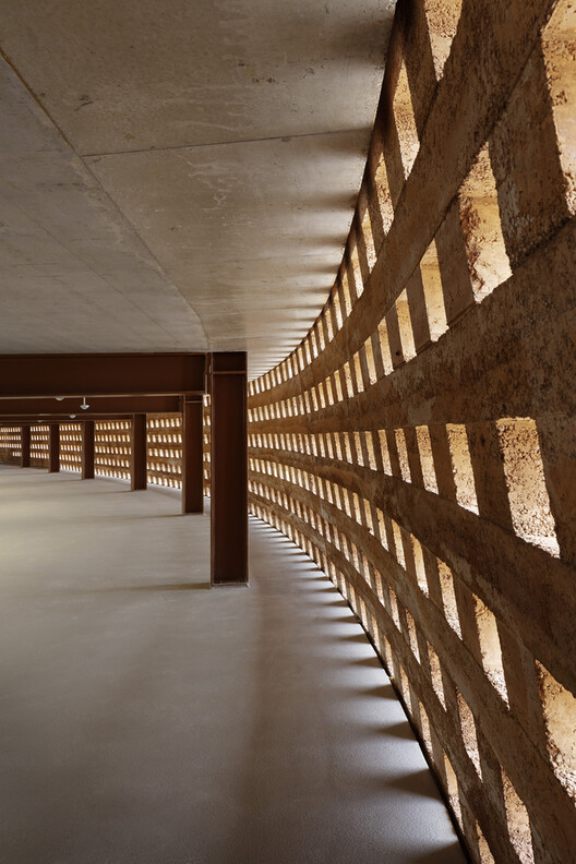 More Than Parking: 12 Projects to Reclaim Urban Space - Image 12 of 31