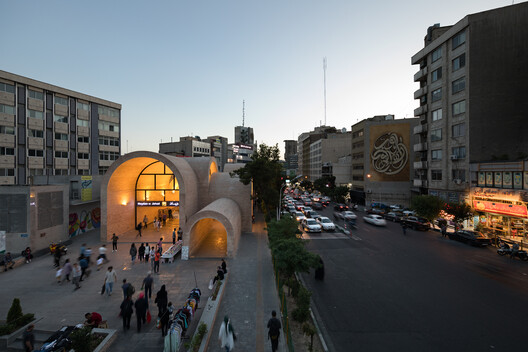 Jahad Metro Plaza / KA architecture studio (Mohammad Khavarian) - Exterior Photography, Concrete