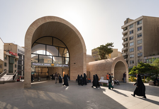 Jahad Metro Plaza / KA architecture studio (Mohammad Khavarian) - Exterior Photography, Arch, Concrete