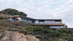 Two-Family House / Rundell Associates