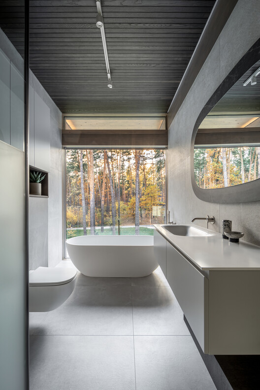 Forest House / Karlikova Architects - Interior Photography, Bathroom, Bathtub, Sink