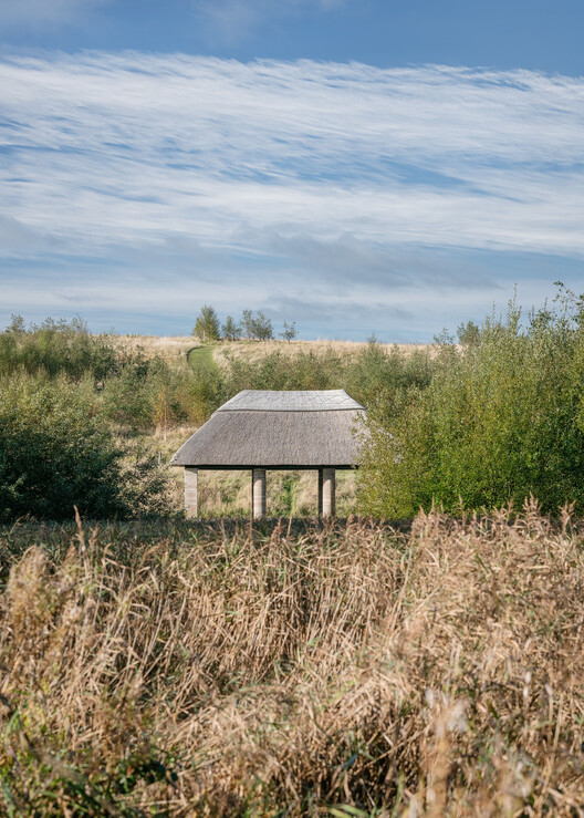 den talamh Meeting Point / Fuinneamh Workshop Architects - Image 6 of 25