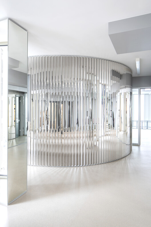Signa Sports United High-Rise Tower / Allen Kaufmann Architekten - Image 9 of 32