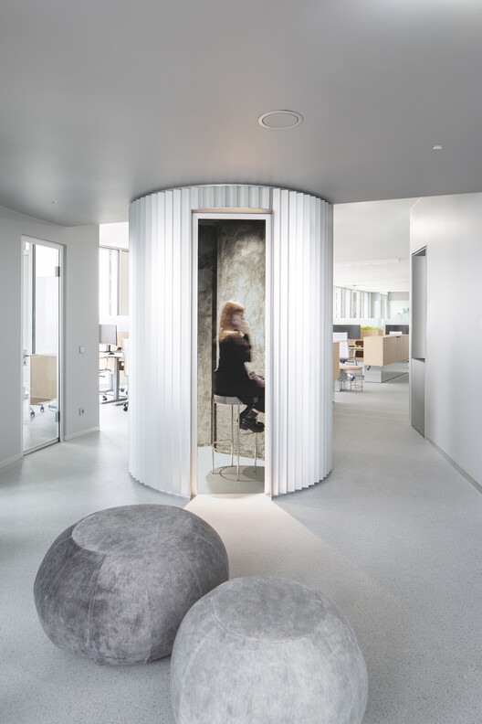 Signa Sports United High-Rise Tower / Allen Kaufmann Architekten - Interior Photography, Chair