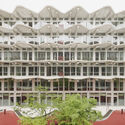 Bloques Residenciales en Lion-Feuchtwanger-Strasse / FAR frohn&rojas - Arquitectura Residencial