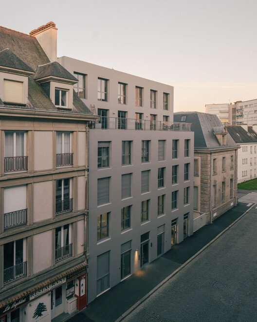 19 Collective Housing Units / Atelier 56S - Exterior Photography