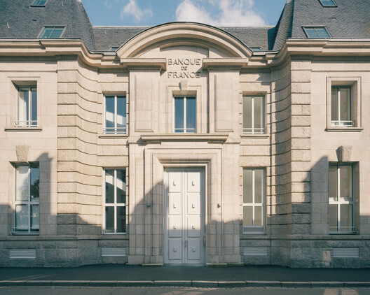 19 Collective Housing Units / Atelier 56S - Exterior Photography, Facade, Door