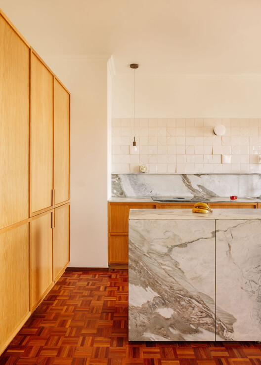 Apartamento 12/12 / há.atelier - Fotografia de Interiores, Cozinha, Madeira, Bancada