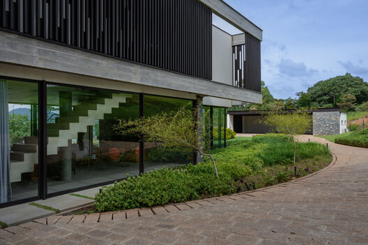 Morada dos Jacarandás  / Studio Miravan - Imagem 9 de 20