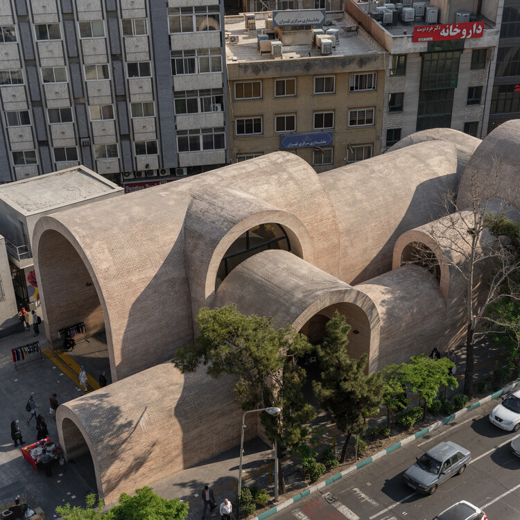 “Our Message This Time Was Optimism”: In Conversation with Farrokh Derakhshani, Director of the Aga Khan Award for Architecture - Image 4 of 9