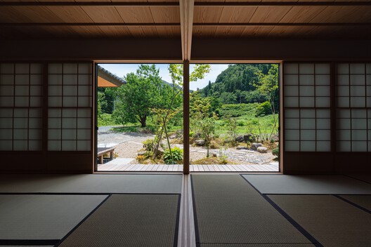 Living in Harmony with the Changing Seasons / Architrip Inc. - Interior Photography