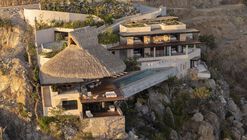 Casa Yuri / Zozaya Arquitectos