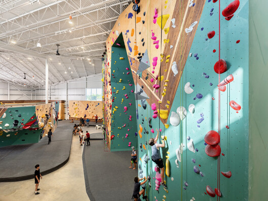 Crux Pflugerville / Derrington Building Studio - Interior Photography
