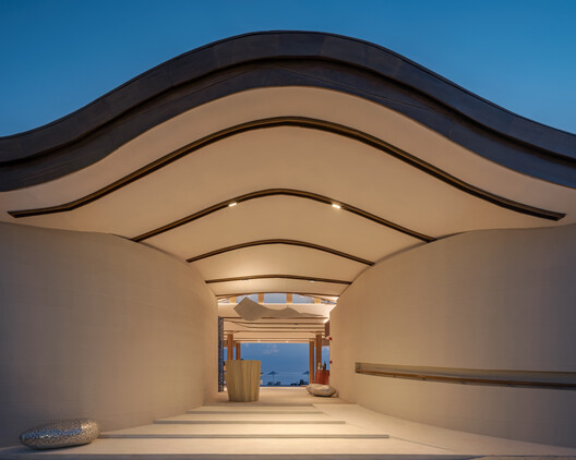 Centara Grand Lagoon Maldives / IF (Integrated Field) - Image 30 of 38