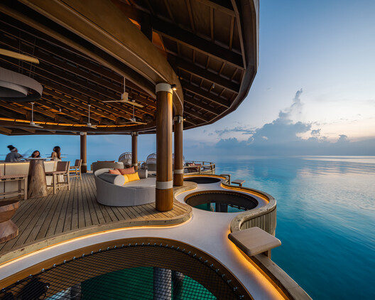 Centara Grand Lagoon Maldives / IF (Integrated Field) - Image 36 of 38