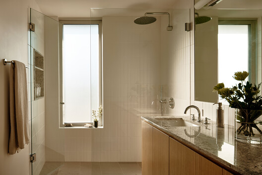 Keogh Residence / Venn Studio - Interior Photography, Bathroom, Countertop, Sink, Lighting, Glass
