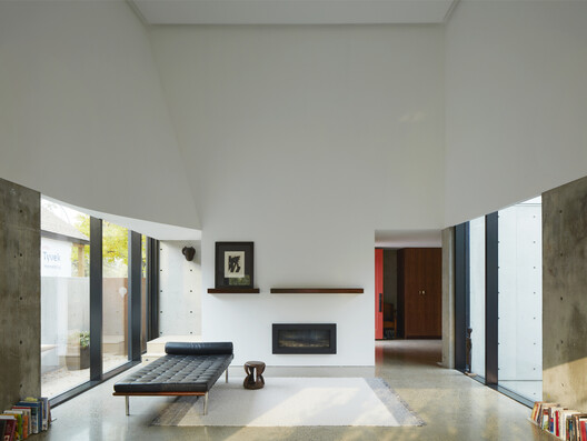 Arthur Residence / 5468796 Architecture - Image 3 of 24