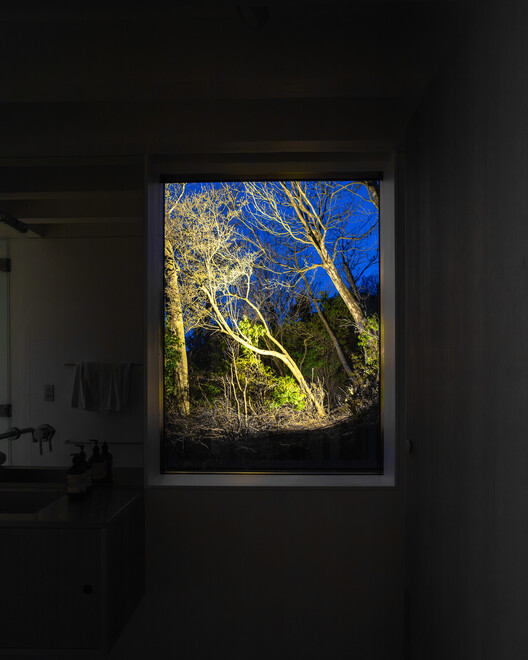 Villa T in Amagi-Kogen / Florian Busch Architects - Interior Photography, Glass