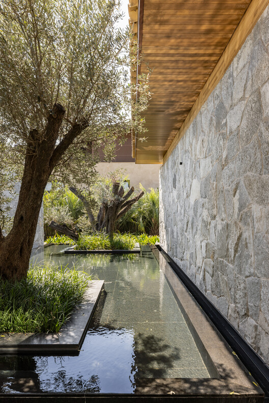 House T.M - Fazenda da Grama / TWO Arquitetura + Felipe Caboclo Arquitetura - Image 11 of 29