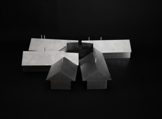 ‘T’ Space Presents New Hudson Valley Houses by Steven Holl, Toshiko Mori, and Others at the Archive Gallery - Image 6 of 9