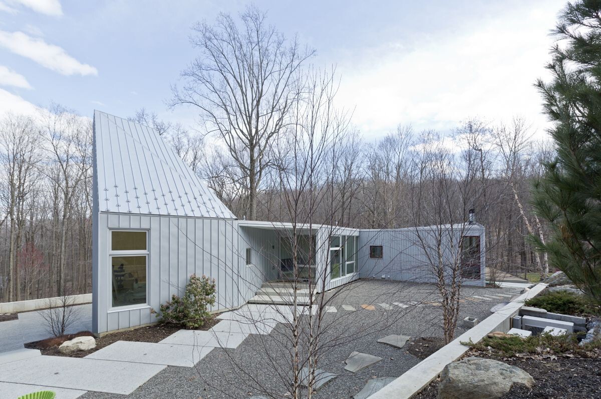'T' Space Presents New Hudson Valley Houses by Steven Holl, Toshiko Mori, and Others at the Archive Gallery
