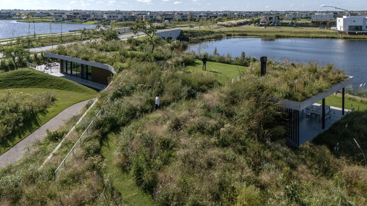 Clube Riberas / Estudio Ramos - Imagem 1 de 26