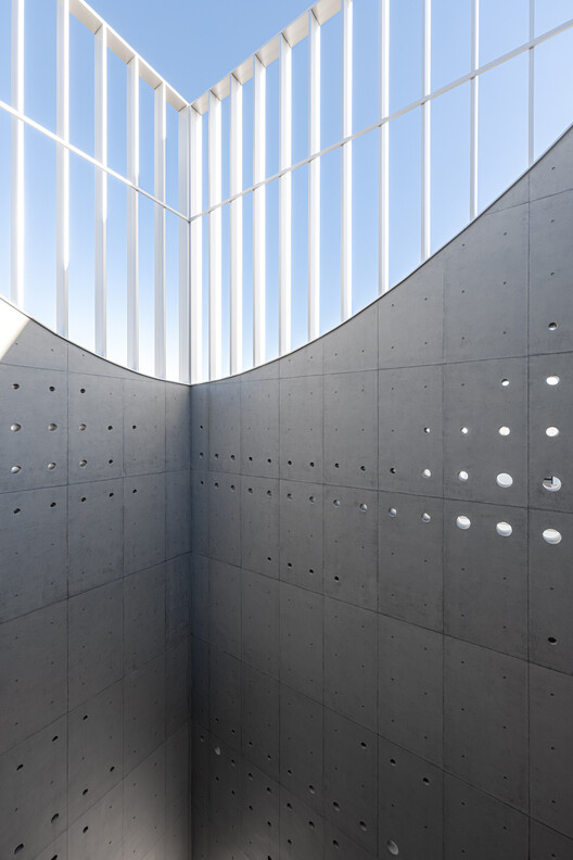 Solar Locus / air matters & 16 arch studio - Image 22 of 32