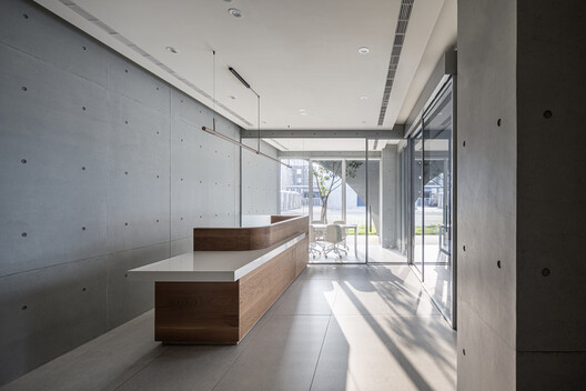 Solar Locus / air matters & 16 arch studio - Interior Photography, Kitchen, Glass, Concrete