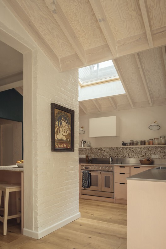 Twin Pitches House Extension / Atelier Baulier - Interior Photography, Kitchen, Wood, Lighting, Beam, Countertop