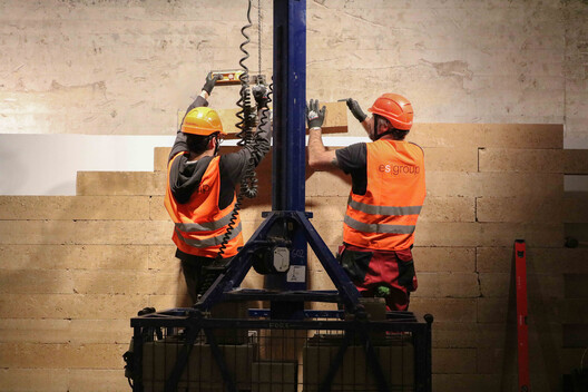 "Architecture Is Cooperation": Collective Projects that Build with Communities and Professionals - Image 18 of 32