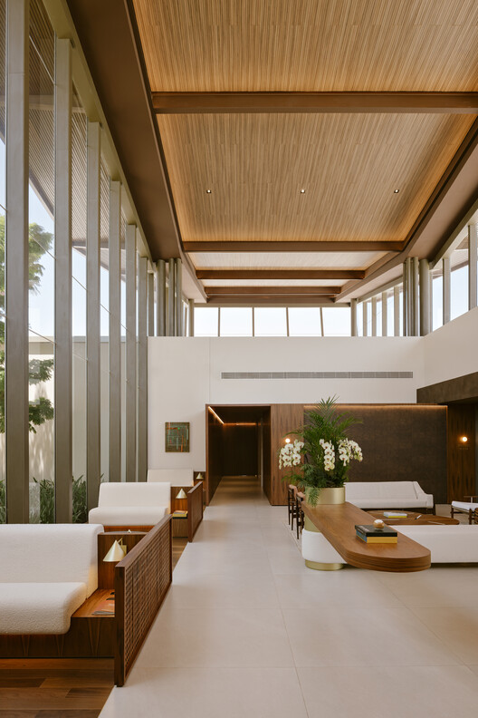 Terminal BTG Pactual / Perkins&Will São Paulo + Pascali Semerdjian Arquitetos - Fotografia de Interiores, Sala de Jantar, Madeira, Cadeira, Viga