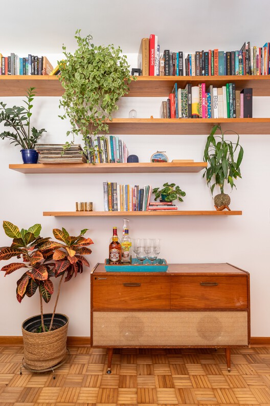 Apartamento Santa Cruz / Rumo Arquitetura - Fotografia de Interiores, Armário, Prateleira