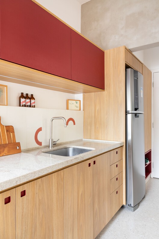 Departamento de Santa Cecilia / RMO Arquitura - Fotografía interior, cocina, encimeras, madera, tarjas