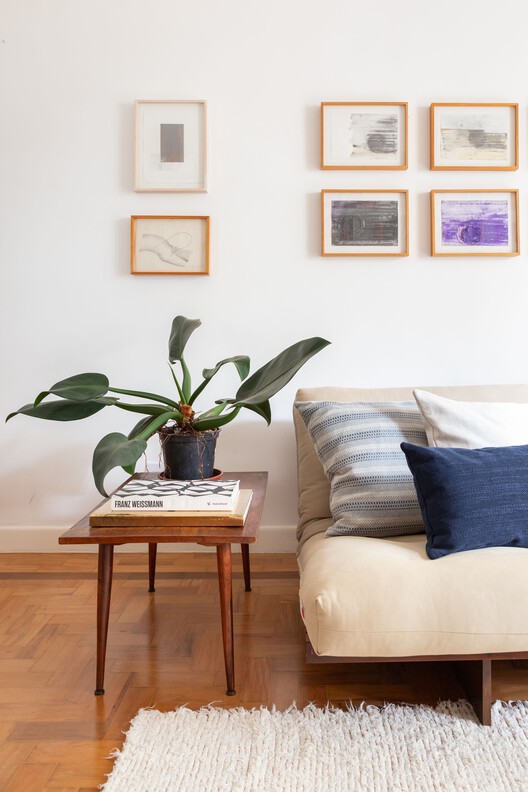 Departamento Santa Cecilia / Rumo Arquitetura - Fotografía interior, Dormitorio, Sillones