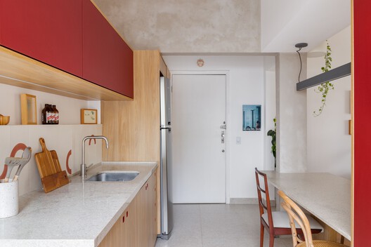 Departamento Santa Cecilia / Rumo Arquitetura - Fotografía interior, Cocina, Encimera, Madera, Iluminación, Tarjas