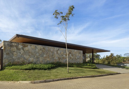 Casa Golf / David Guerra Arquitetura e Interiores - Fotografia de Exterior, Jardim