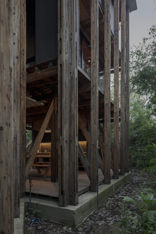 Cabaña en el Delta de Buenos Aires, Palito Caso 5 / Matías Cosenza Arquitecto - Imagen 16 de 26