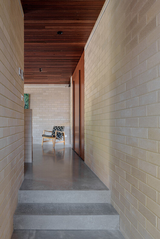 Batten House / Ben Walker Architects - Interior Photography, Wood, Brick