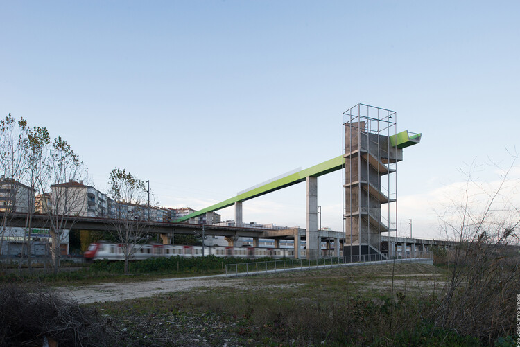 Bridging Disciplines, Connecting Cities: The Interdisciplinary Approach to Urban Mobility in Portugal - Image 5 of 9
