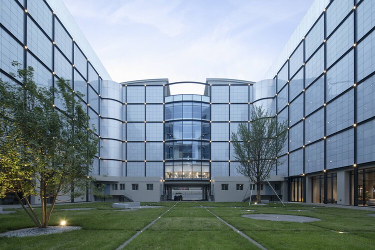 星火·761 - 北京数字经济算力中心 / 叙向建筑 - 建筑图, 玻璃